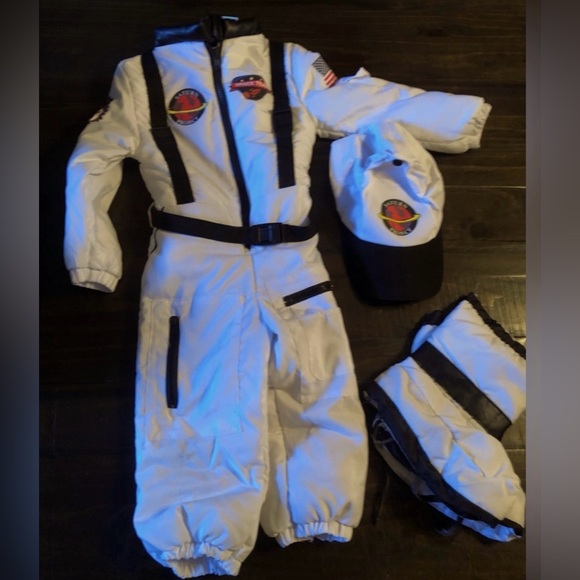 Astronaut 🧑‍🚀 Halloween 🎃 Costume - Picture 1 of 8